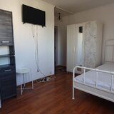 Titan, Bd. 1 Decembrie 1918, Postavarul, contract